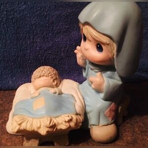 Oversized Precious Moments Mary & Baby Jesus Ceramic Hand-Painted Statue